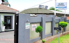 Tlmz Guesthouse